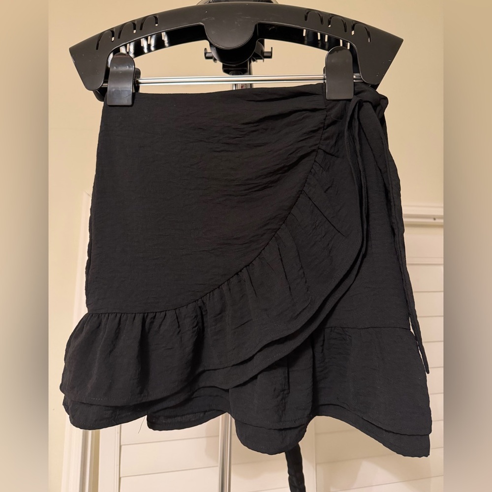 Molly Bracken Black Asymmetrical Skirt
